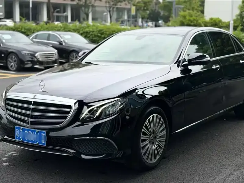 Mercedes-Benz E-Class, 2020 — фото 1