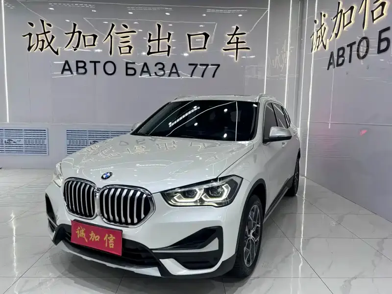 BMW X1, 2022 — фото 1