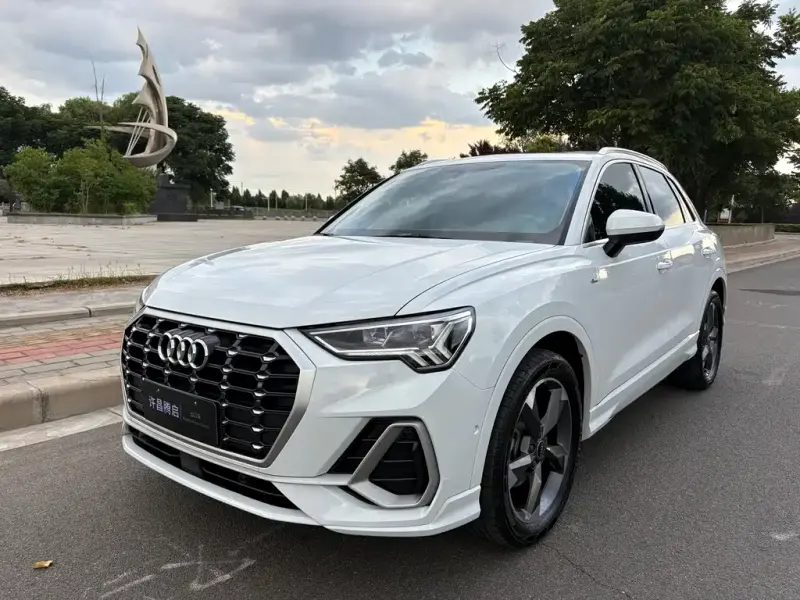 Audi Q3, 2023