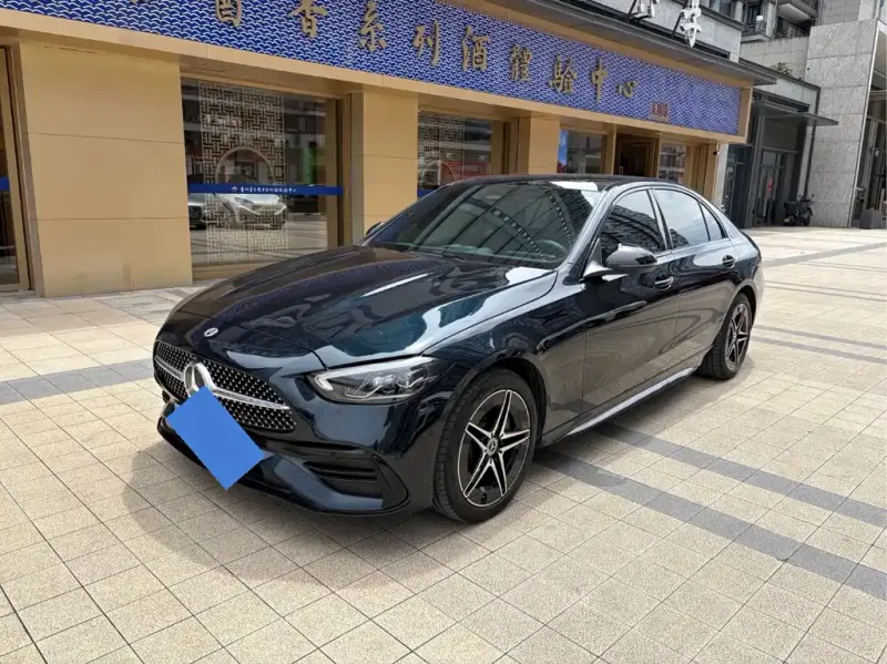 Mercedes-Benz C-Class, 2024