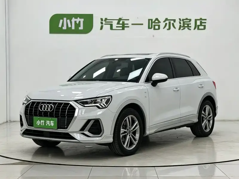 Audi Q3, 2023
