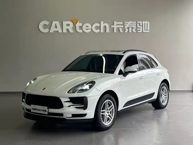 Porsche Macan, 2020