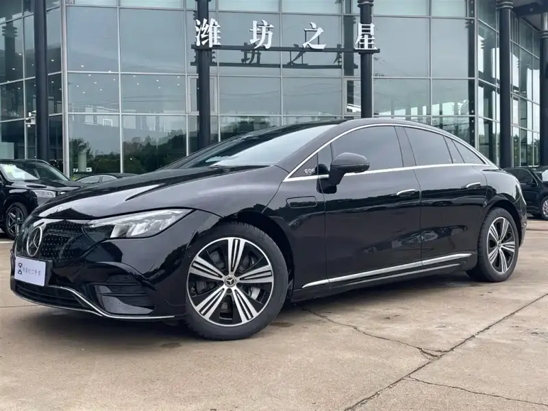 Mercedes-Benz EQE, 2025