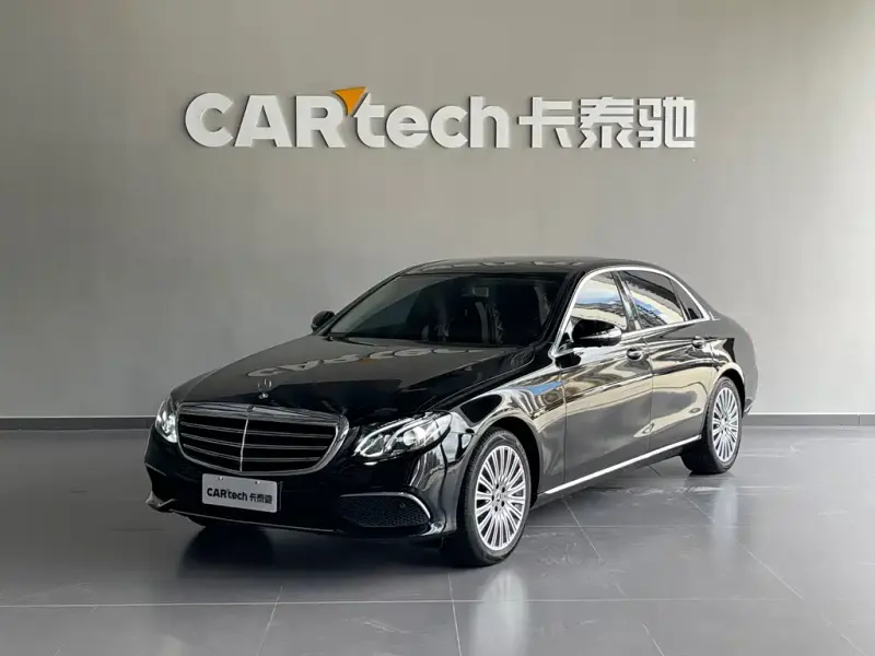 Mercedes-Benz E-Class, 2020 — фото 1