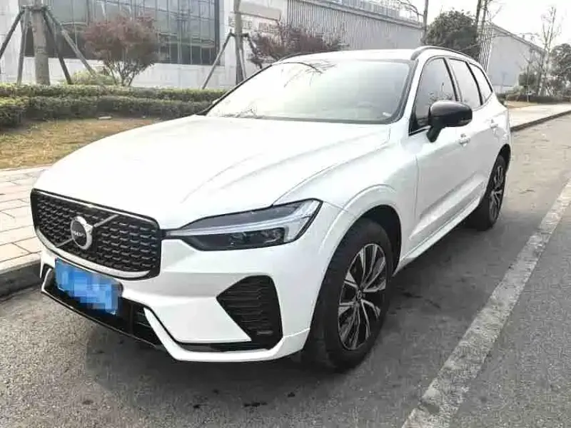 Volvo XC60, 2024 — фото 1