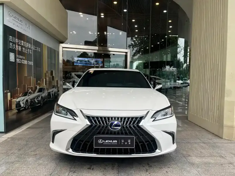 Lexus ES, 2021 — фото 1