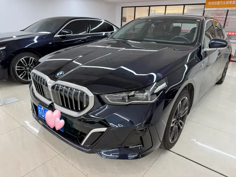 BMW 5 Series, 2025