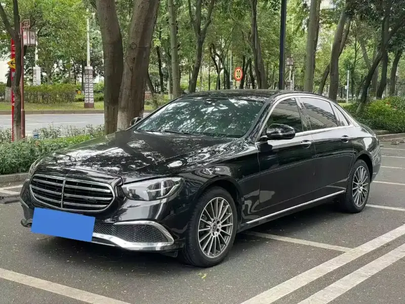 Mercedes-Benz E-Class, 2023 — фото 1