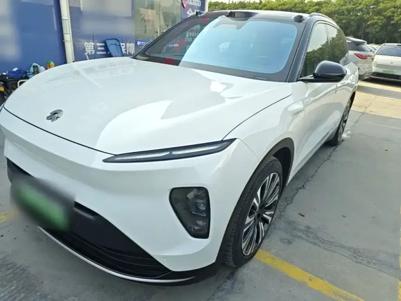 NIO ES8, 2023