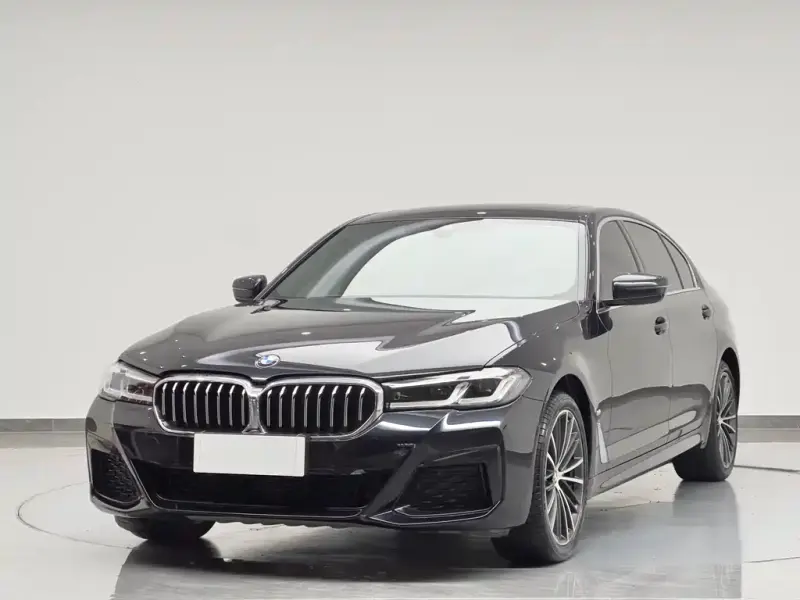 BMW 5 Series, 2022