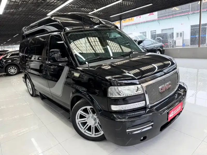 GMC Savana, 2016