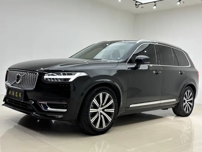 Volvo XC90, 2022