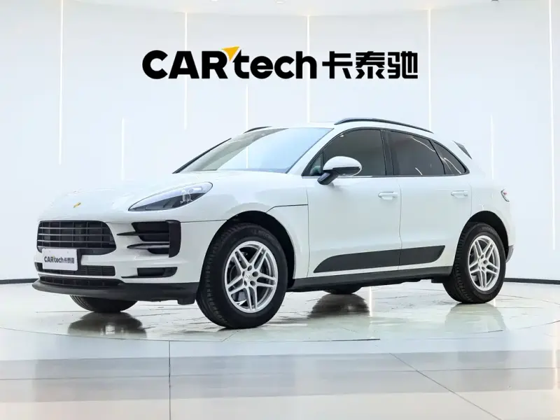 Porsche Macan, 2020