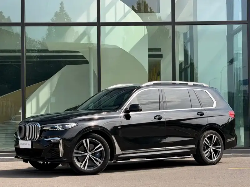 BMW X7, 2021