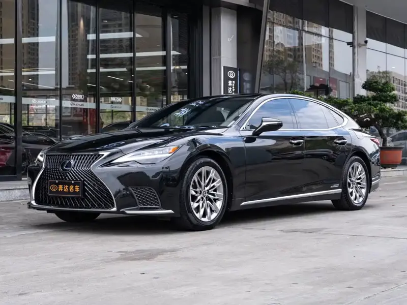 Lexus LS, 2021