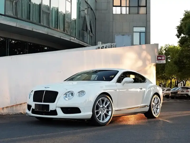 Bentley Continental, 2015