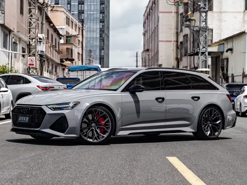 Audi RS 6, 2023
