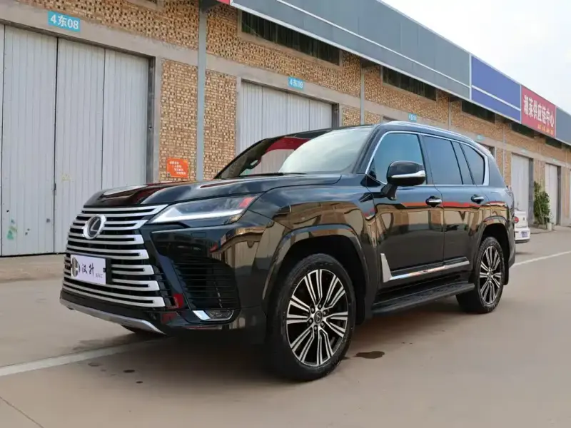 Lexus LX, 2025