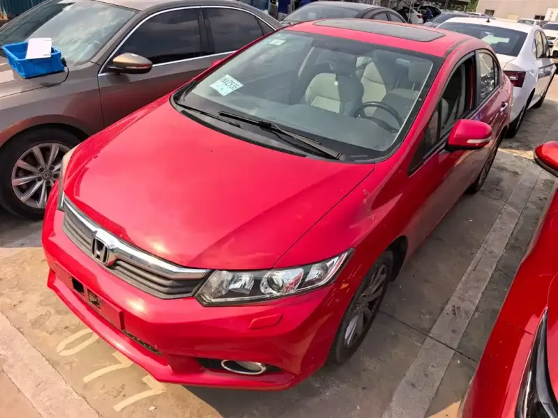 Honda Civic, 2013 — фото 1