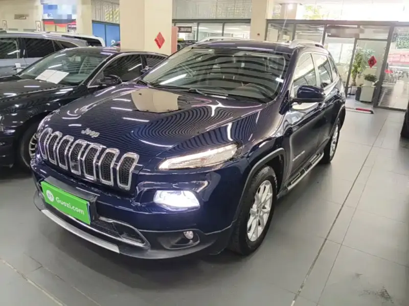Jeep Cherokee, 2018 — фото 1
