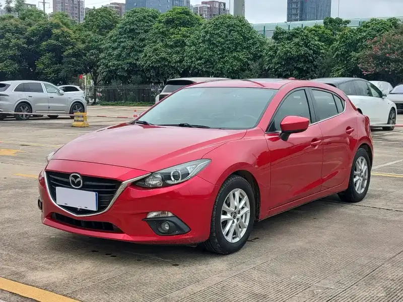Mazda 3 Axela, 2016