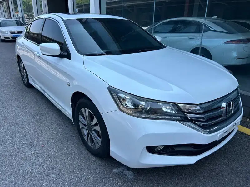 Honda Accord, 2015 — фото 1