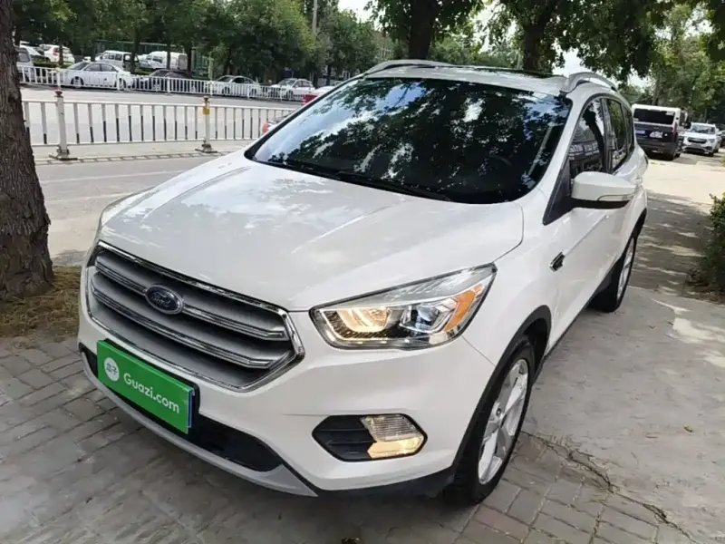 Ford Kuga, 2018