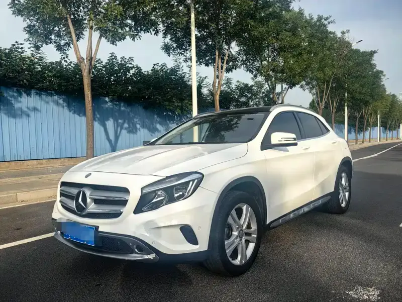 Mercedes-Benz GLA, 2016 — фото 1