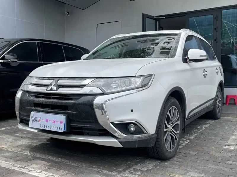 Mitsubishi Outlander, 2018