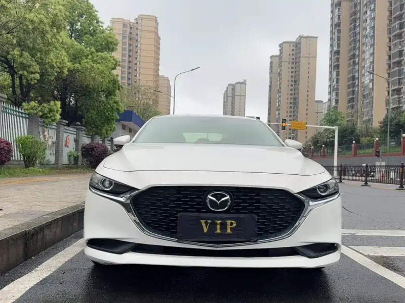 Mazda 3 Axela, 2020