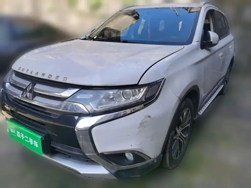 Mitsubishi Outlander, 2017