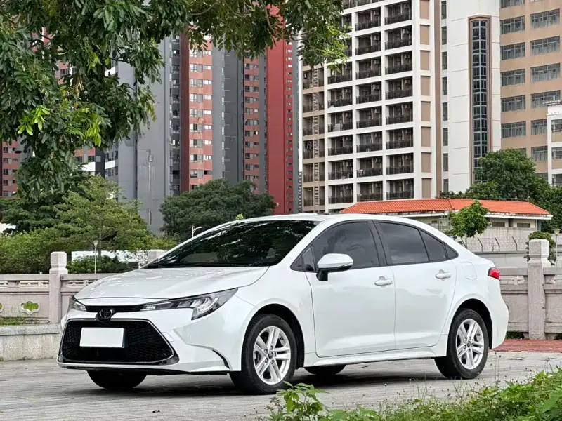 Toyota Levin, 2022 — фото 1