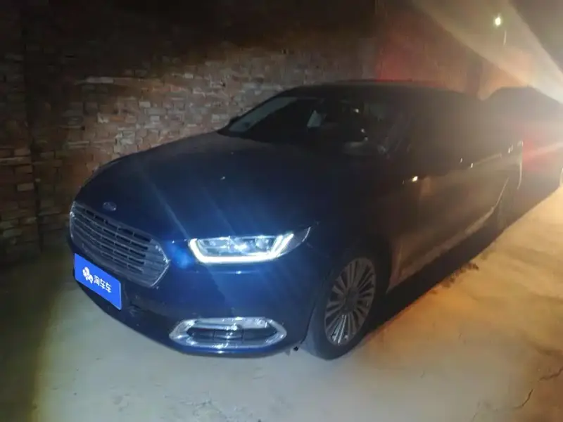 Ford Taurus, 2017
