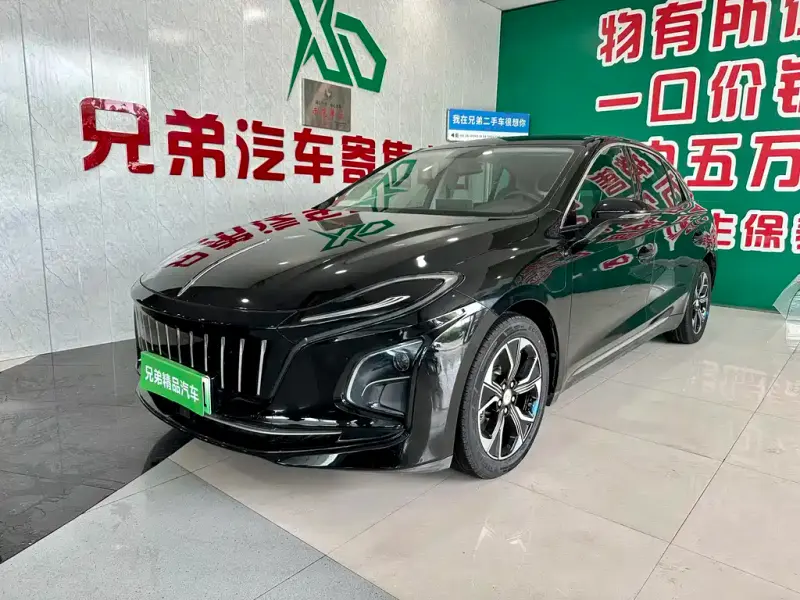 Hongqi E-QM5, 2022