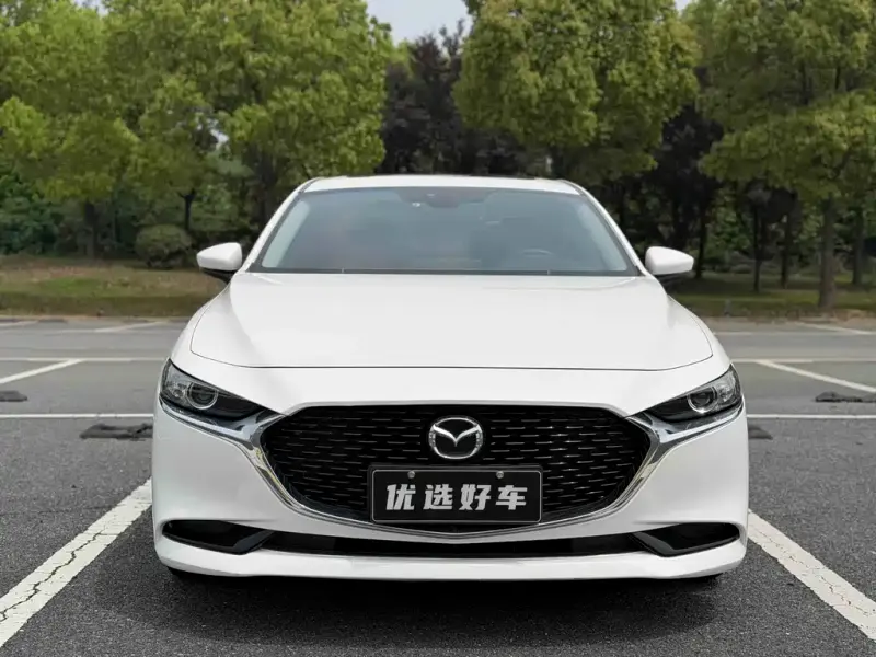 Mazda 3 Axela, 2020