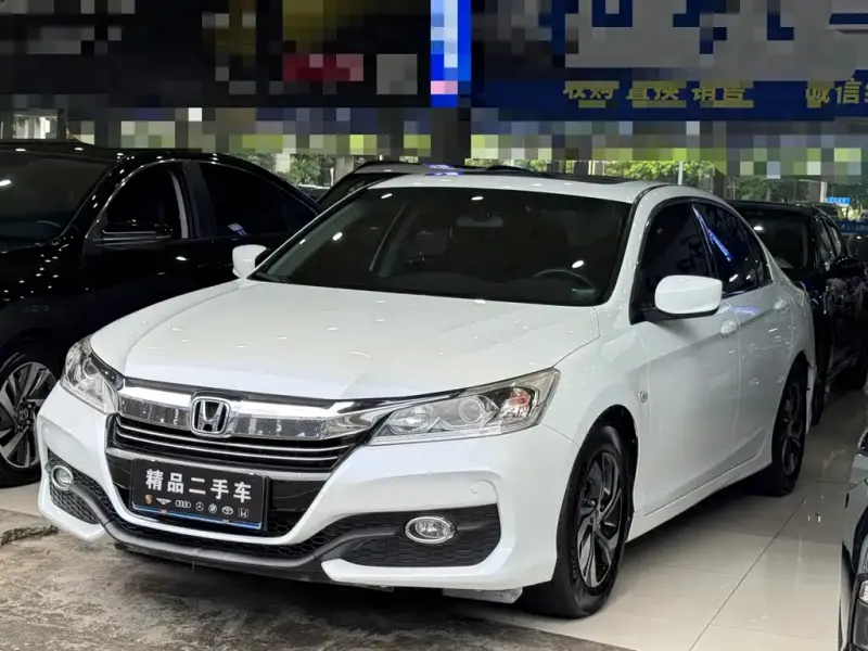 Honda Accord, 2018 — фото 1