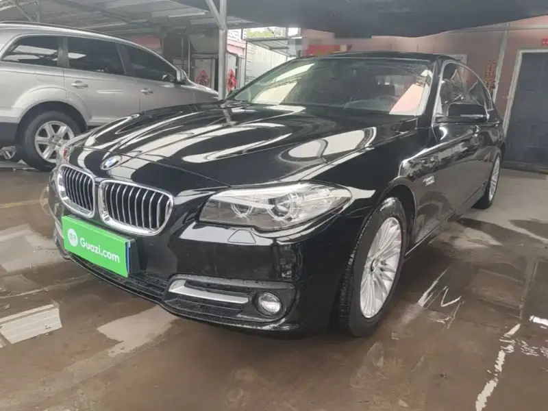 BMW 5 Series, 2015