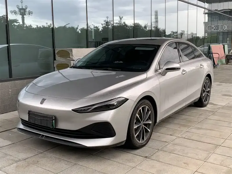 Roewe D7, 2025