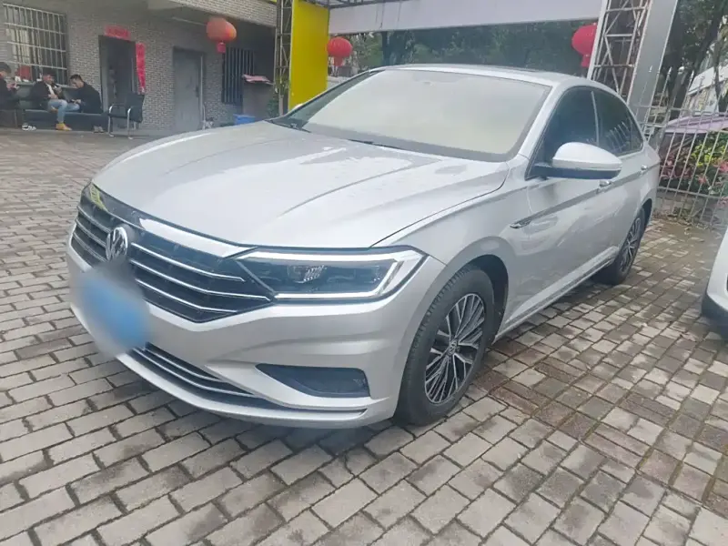 Volkswagen Sagitar, 2020
