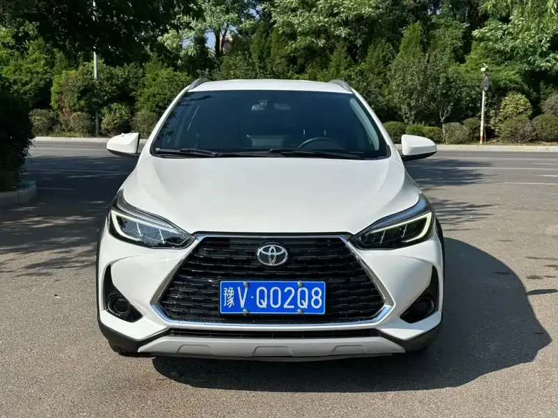 Toyota Yaris L, 2022
