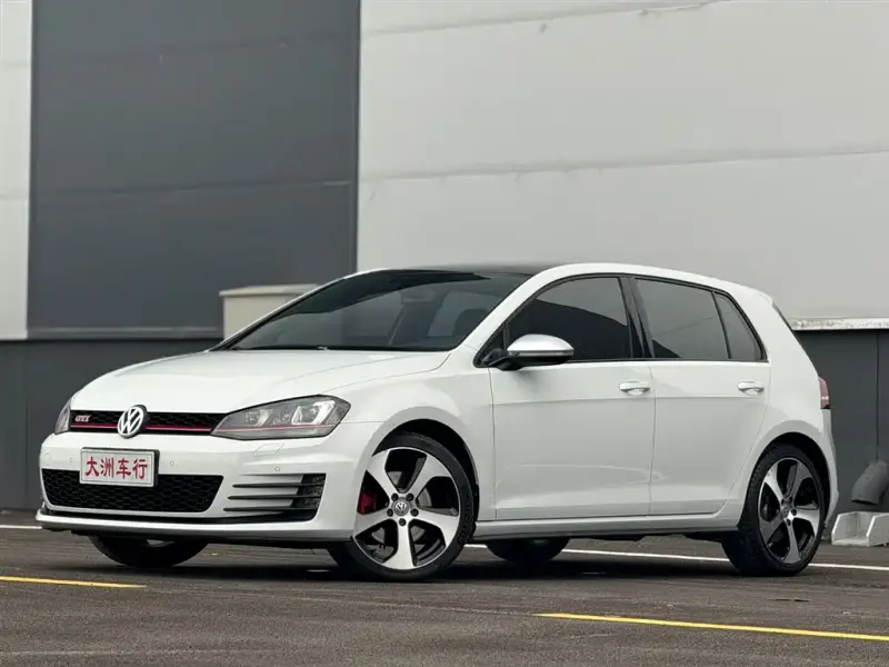 Volkswagen Golf GTI, 2016 — фото 1