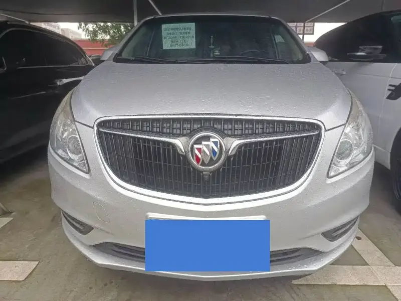 Buick GL8, 2017