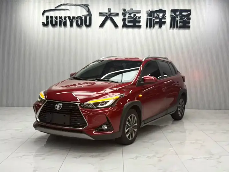 Toyota Yaris L, 2023