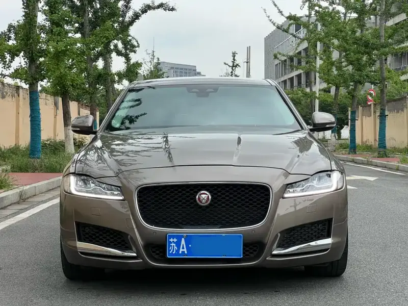 Jaguar XFL, 2018