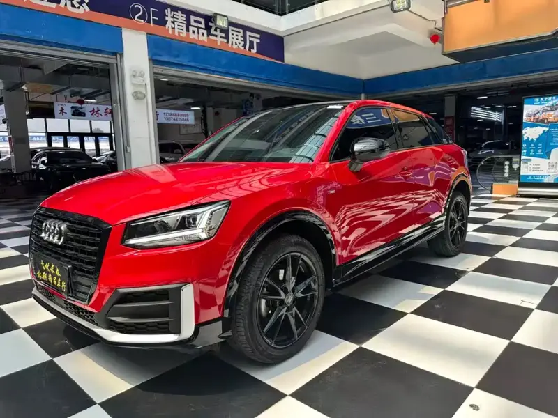 Audi Q2L, 2020