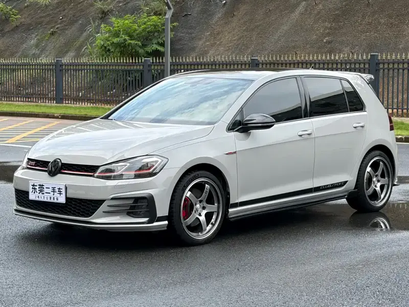 Volkswagen Golf GTI, 2018 — фото 1