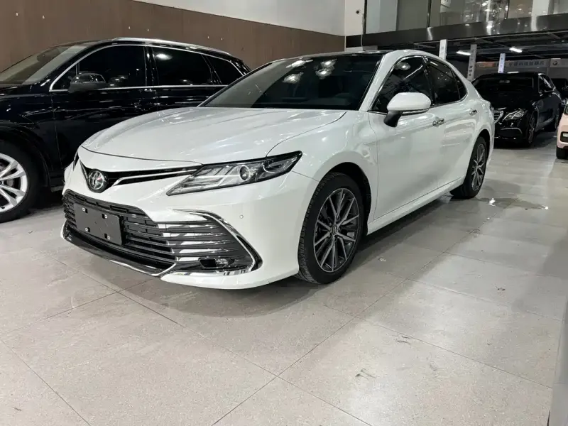 Toyota Camry, 2022