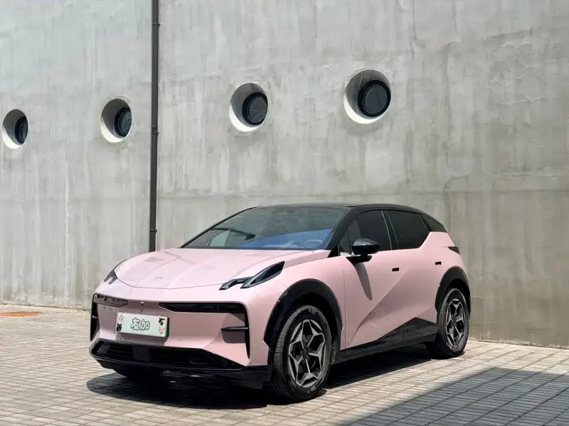 Zeekr X, 2025