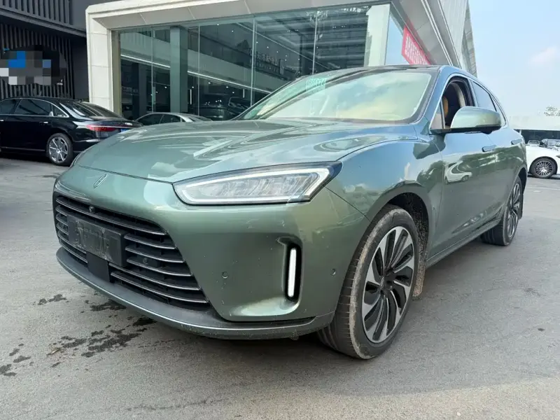 AITO M5, 2022