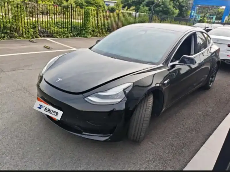 Tesla Model 3, 2020